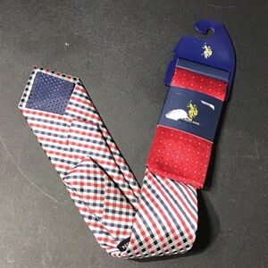 Polo by Ralph Lauren Red and Navy Patterned Tie With Pocket Square
